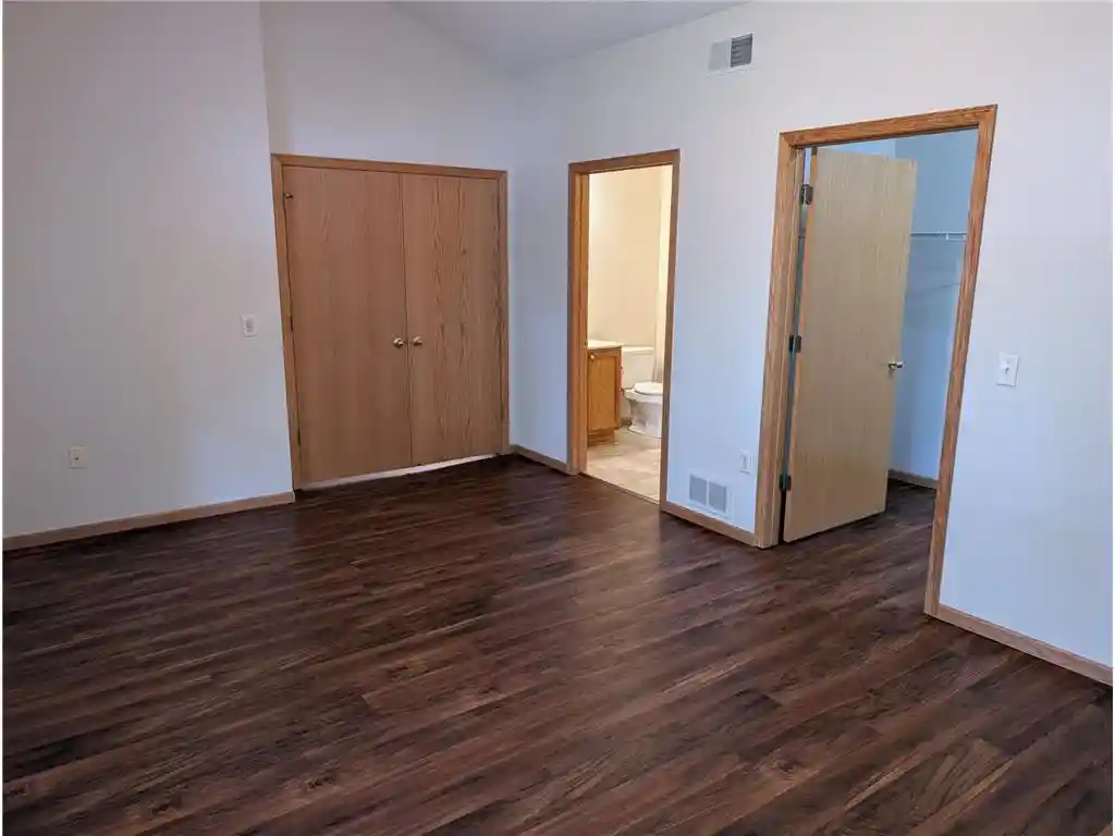 5th image of 2203 Foxglove Way Way, Hudson, WI 54016 | MLS# 7119144