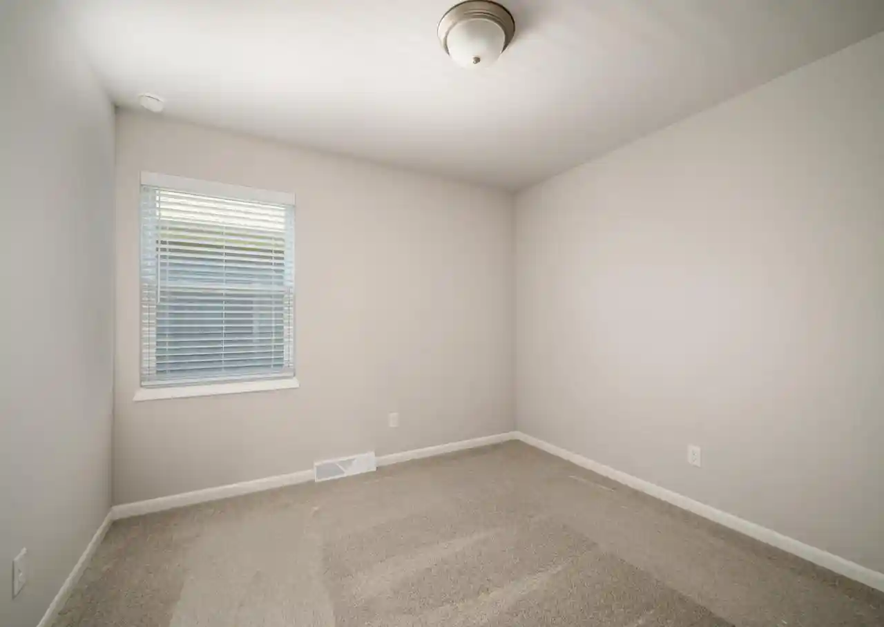 Photo 2 of Single family home for sale at 462 New Hampton Dr Dr, Oregon, WI 53575 | MLS# 2029285 | Listing updated on 2026-10-21