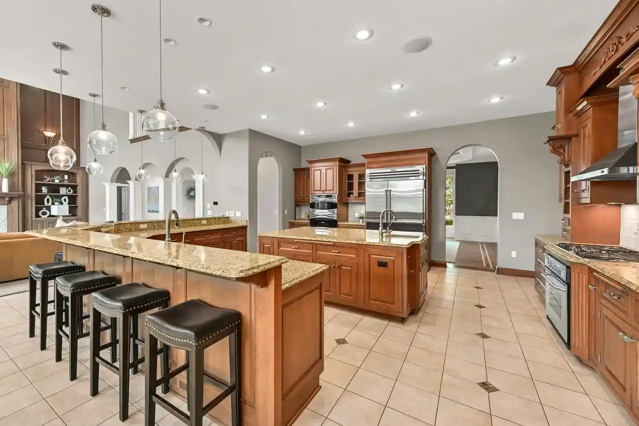 Photo 4 of Single family home for sale at 3277 N Canterbury Lane Lane, Oconomowoc, WI 53066 | MLS# 1973987 | Listing updated on 2026-09-23
