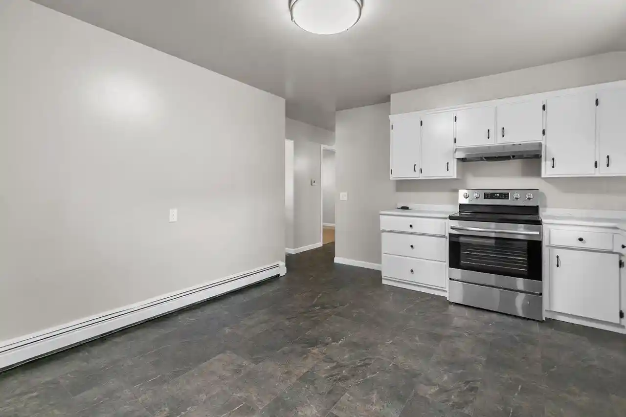 29th image of 575 Glendale Avenue Avenue, Oshkosh, WI 54901 | MLS# 50330124