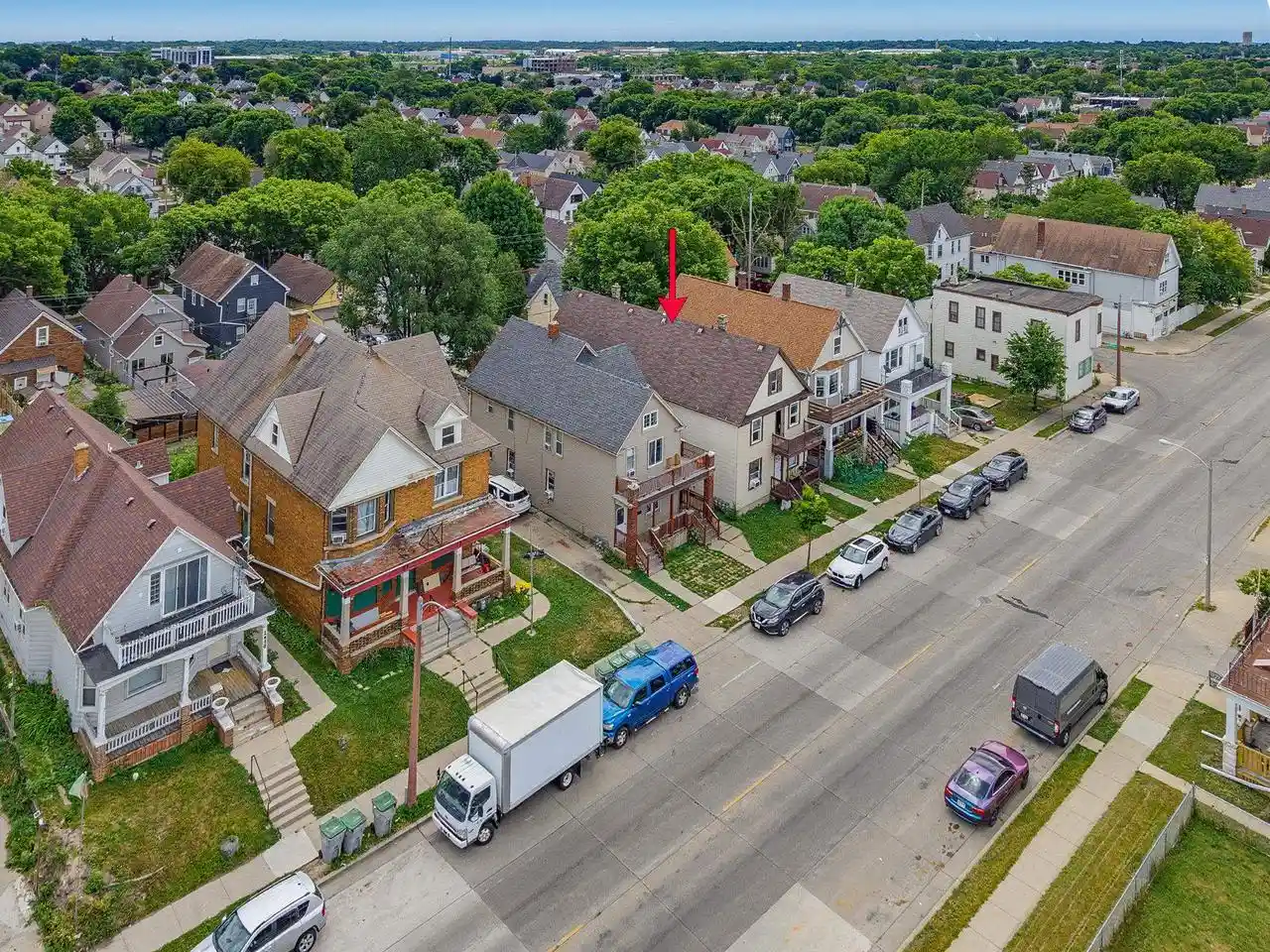 Photo 7 of Sale Pending at 2474 S 13Th Street Street, Milwaukee, WI 53215 | MLS# 2029289 | Listing updated on 2026-10-05
