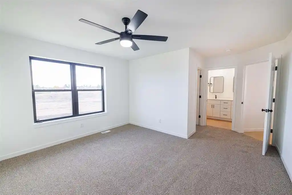 2nd image of 3804 Green Ash Dr Dr, Janesville, WI 53545 | MLS# 2029296