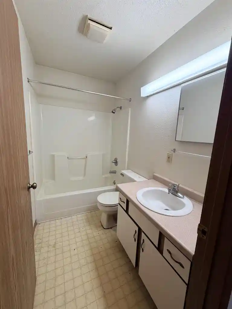 2nd image of 405 E Truth St St, Shullsburg, WI 53586