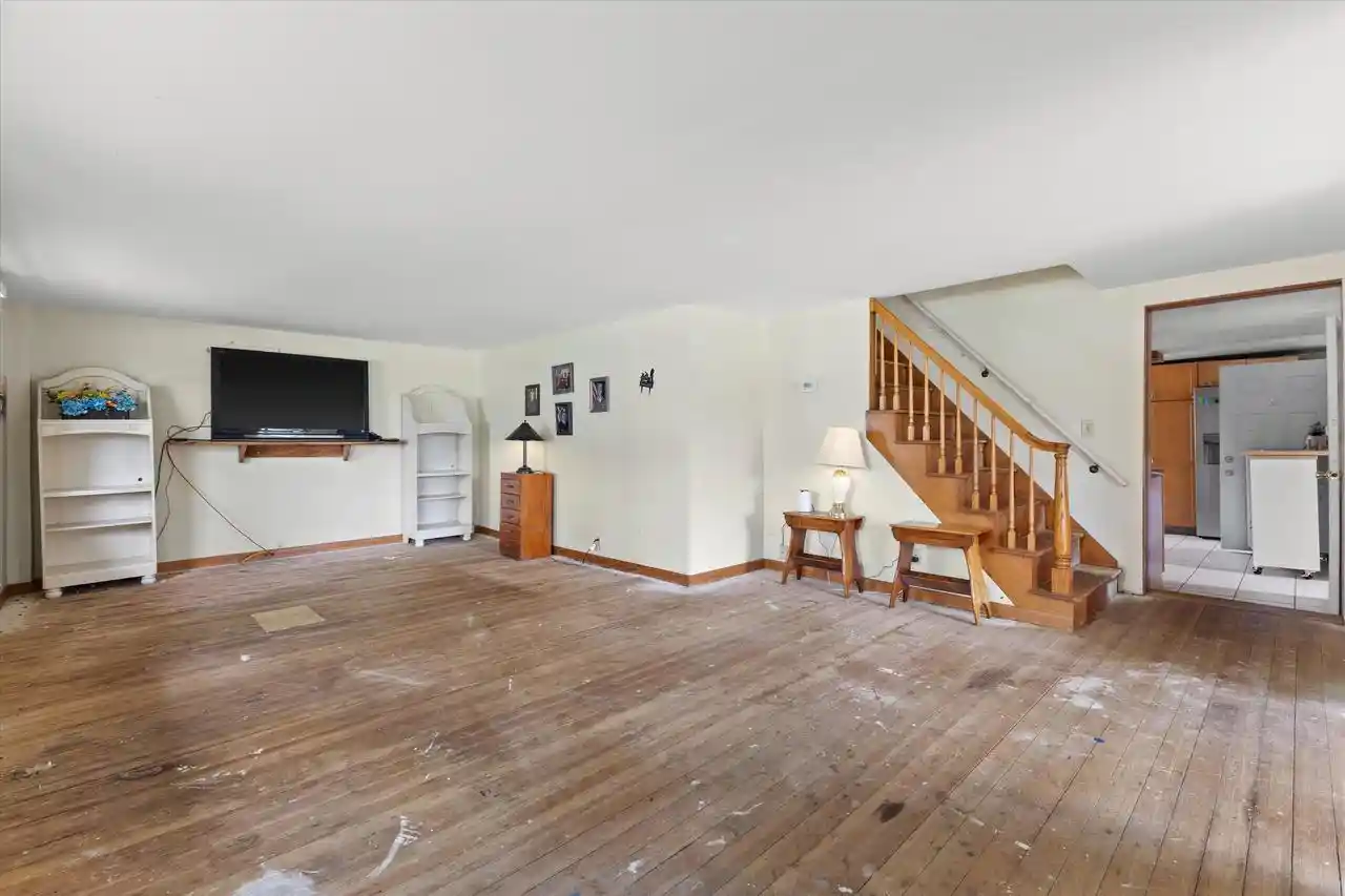 2nd image of 6335 Brever Road Road, Burlington, WI 53105 | MLS# 1974011
