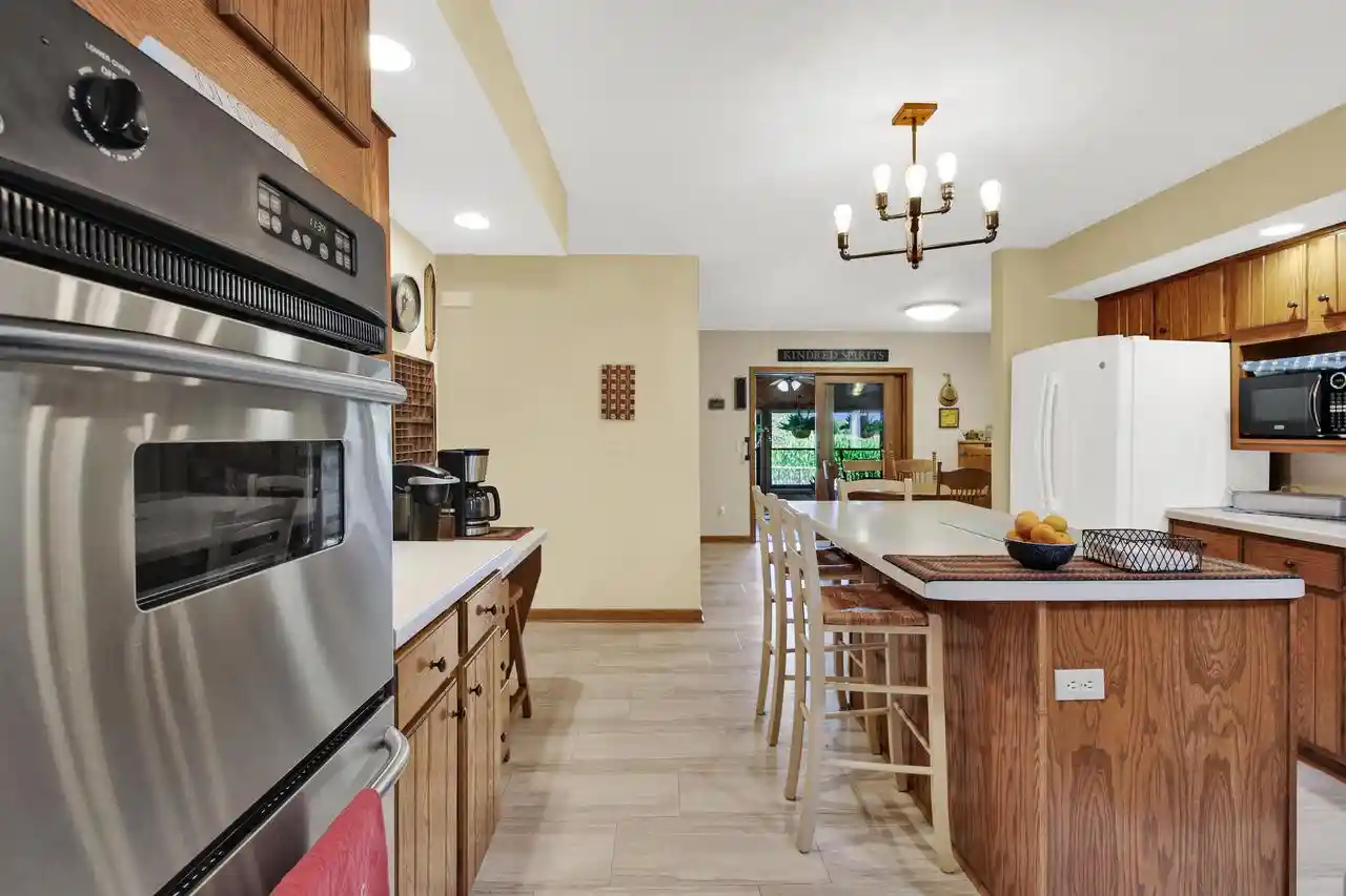 3rd image of 6050 Mill Street Street, Burlington, WI 53105 | MLS# 1974017