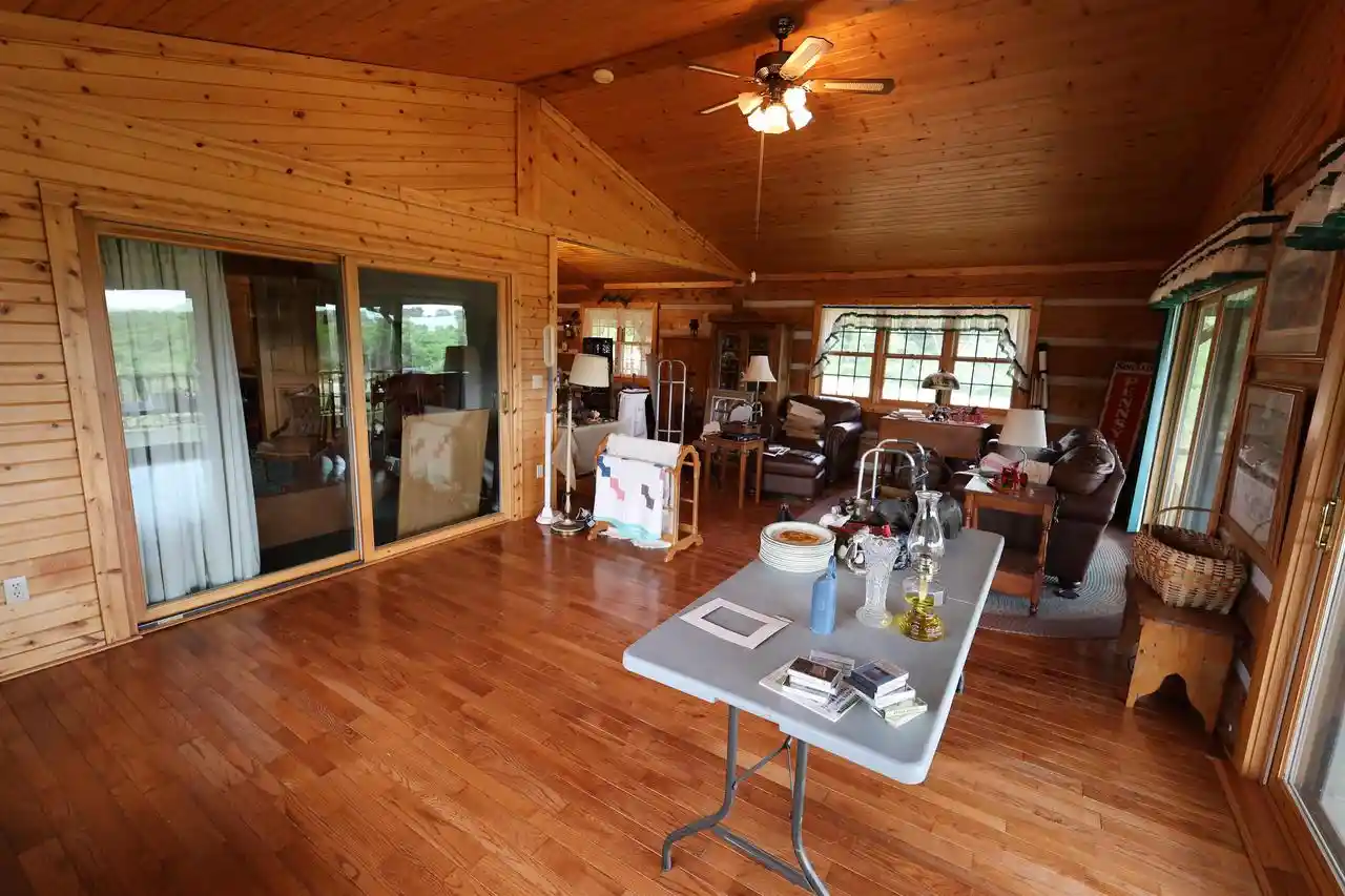 3rd image of E2301 Cross Trail Dr Dr, La Valle, WI 53941 | MLS# 2029305