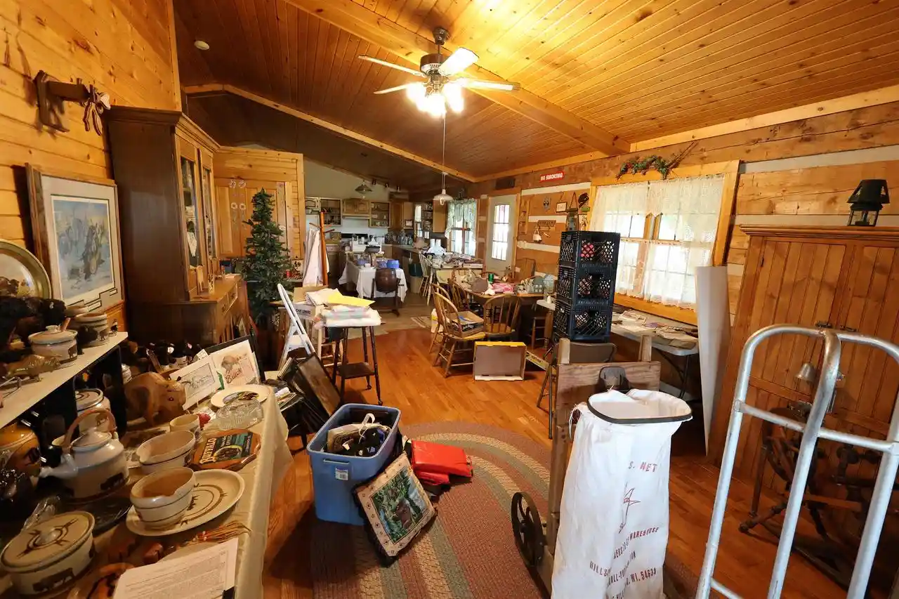 5th image of E2301 Cross Trail Dr Dr, La Valle, WI 53941 | MLS# 2029305