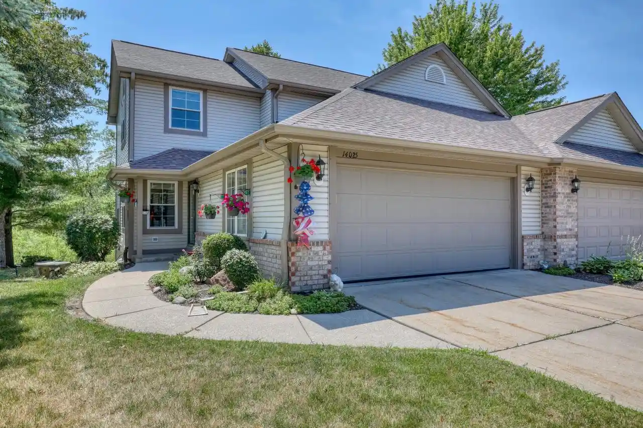 1st image of 14025 W Lenox Dr Dr, New Berlin, WI 53151 | MLS# 1974027