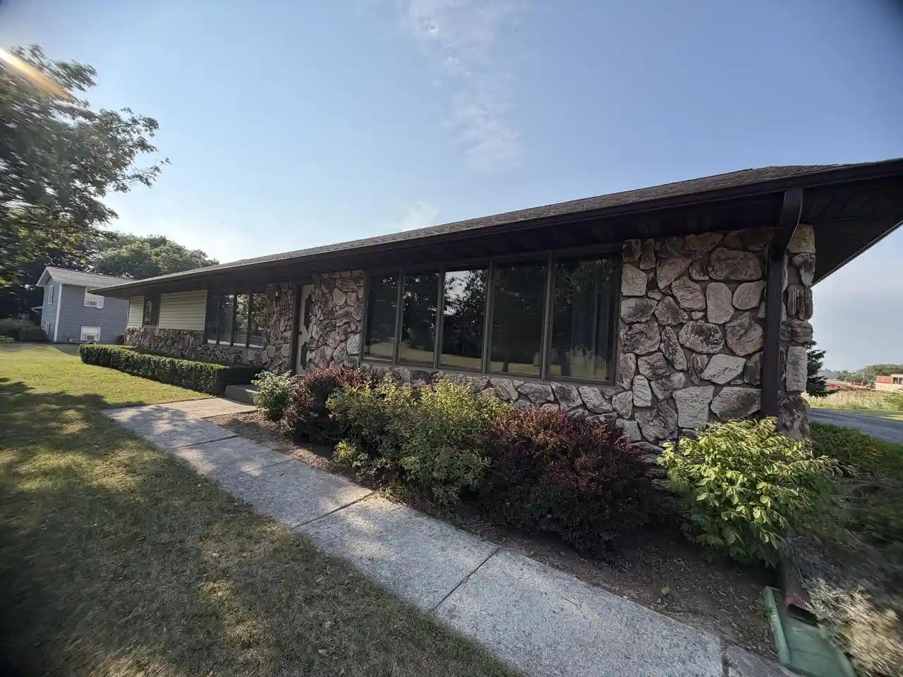 3rd image of 116 Colonial Dr Dr, Saint Nazianz, WI 54232 | MLS# 1974030