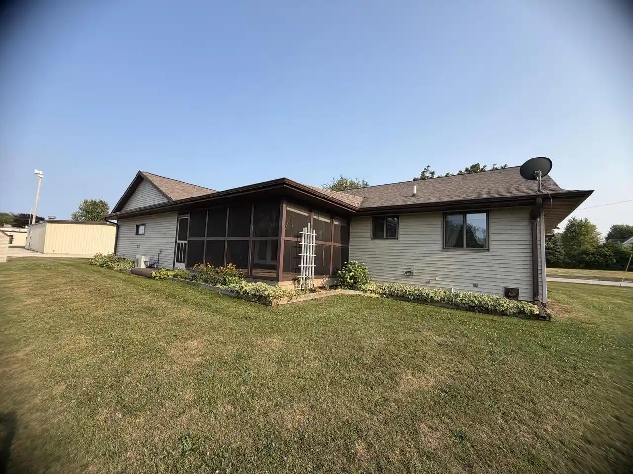 43rd image of 116 Colonial Dr Dr, Saint Nazianz, WI 54232 | MLS# 1974030