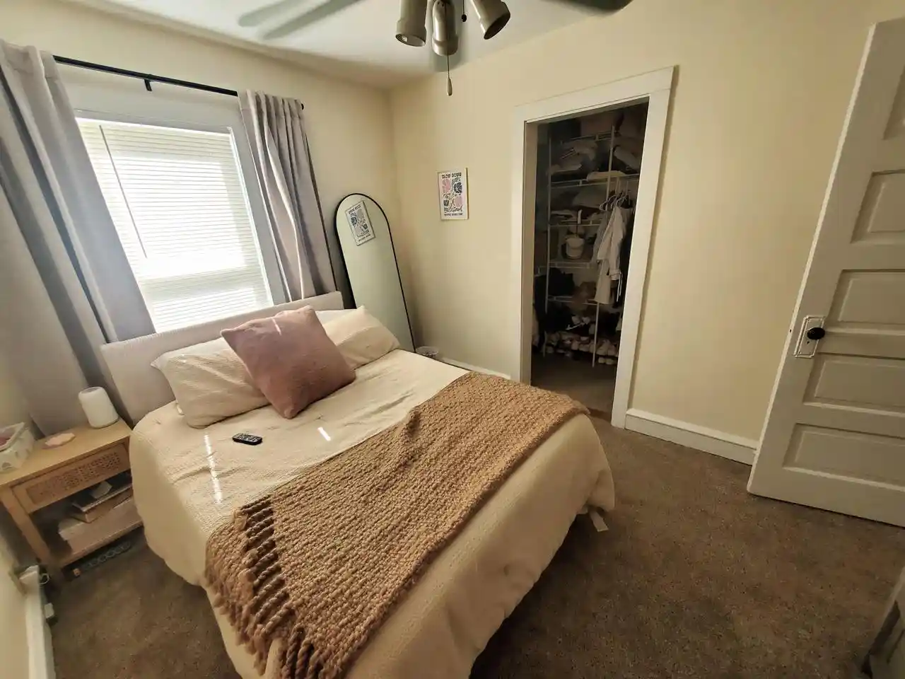 2nd image of S16w22081 Arcadian Avenue Avenue, Waukesha, WI 53186 | MLS# 1974042