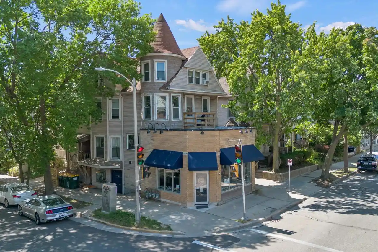 1st image of 1976 N Farwell Avenue Avenue #1978, Milwaukee, WI 53202 | MLS# 1974047