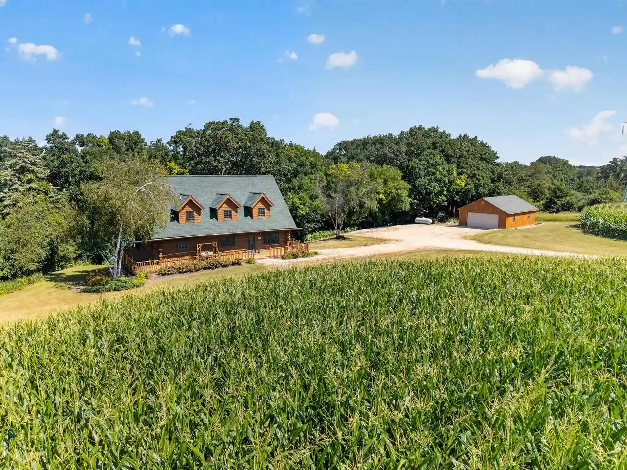 3rd image of W1966 County Road K Road Road, Markesan, WI 53946 | MLS# 1974048