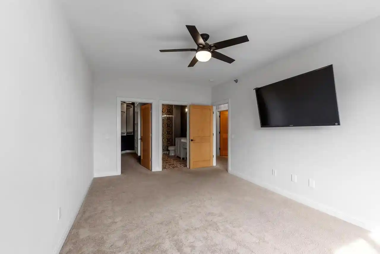 Photo 3 of Condo for sale at 1888 N Humboldt Avenue Avenue #403, Milwaukee, WI 53202 | MLS# 1974057 | Listing updated on 2026-09-12