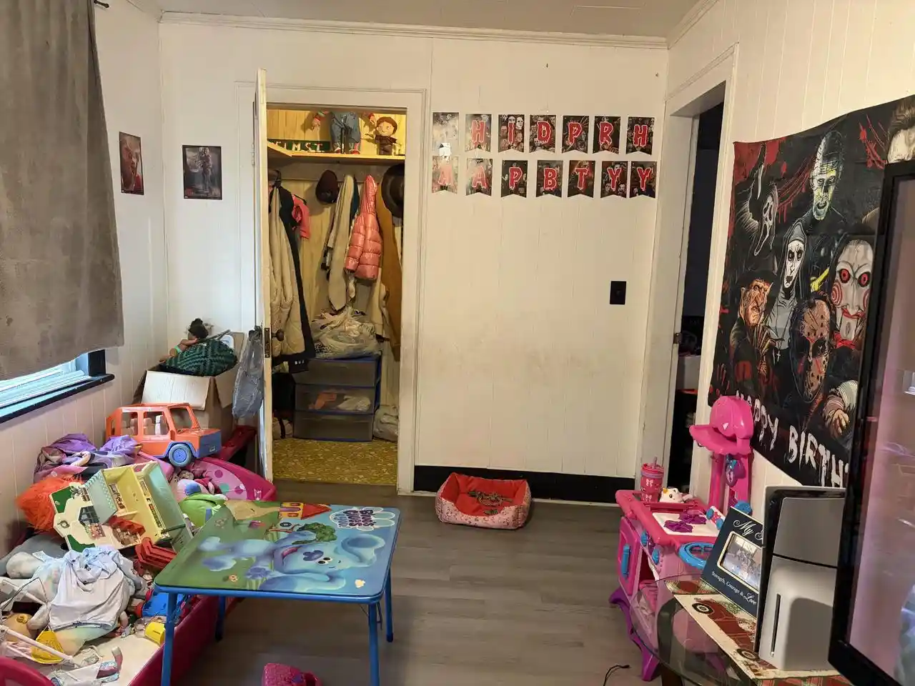 3rd image of 1413 Clark Street Street, Manitowoc, WI 54220 | MLS# 1974061