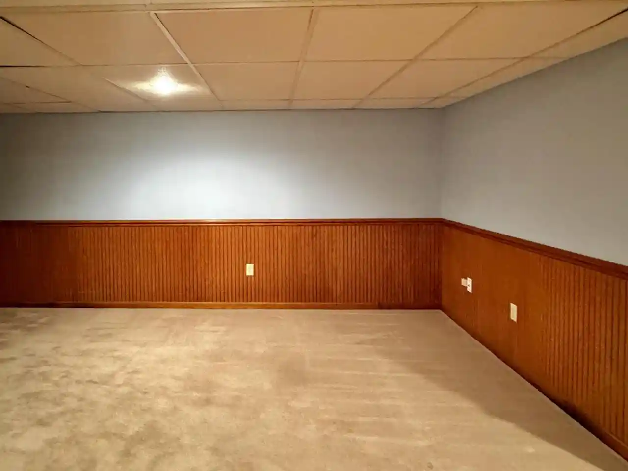 16th image of 385 Lexington Court Court #A, Pewaukee, WI 53072 | MLS# 1974068