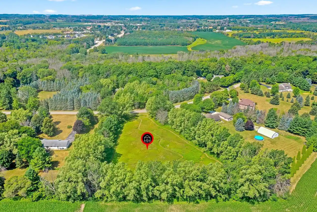 3rd image of Lt1 Arrow Road Road, Manitowoc, WI 54220 | MLS# 1974080
