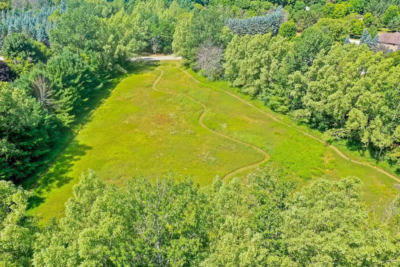 4th image of Lt1 Arrow Road Road, Manitowoc, WI 54220 | MLS# 1974080