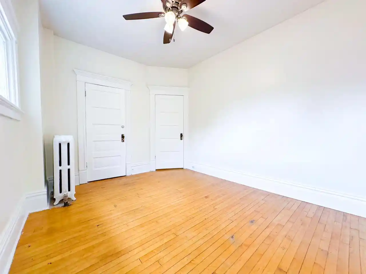 2nd image of 712 Marinette Avenue Avenue, Marinette, WI 54143 | MLS# 2029321