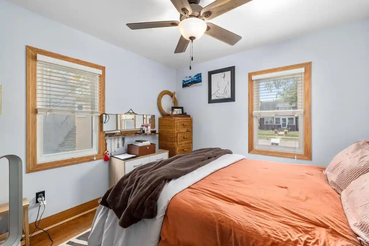 image of 1621 Barlow Street Street, La Crosse, WI 54601 | MLS# 1974089