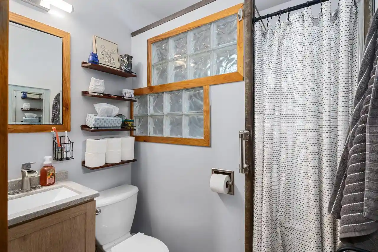 image of 1621 Barlow Street Street, La Crosse, WI 54601 | MLS# 1974089