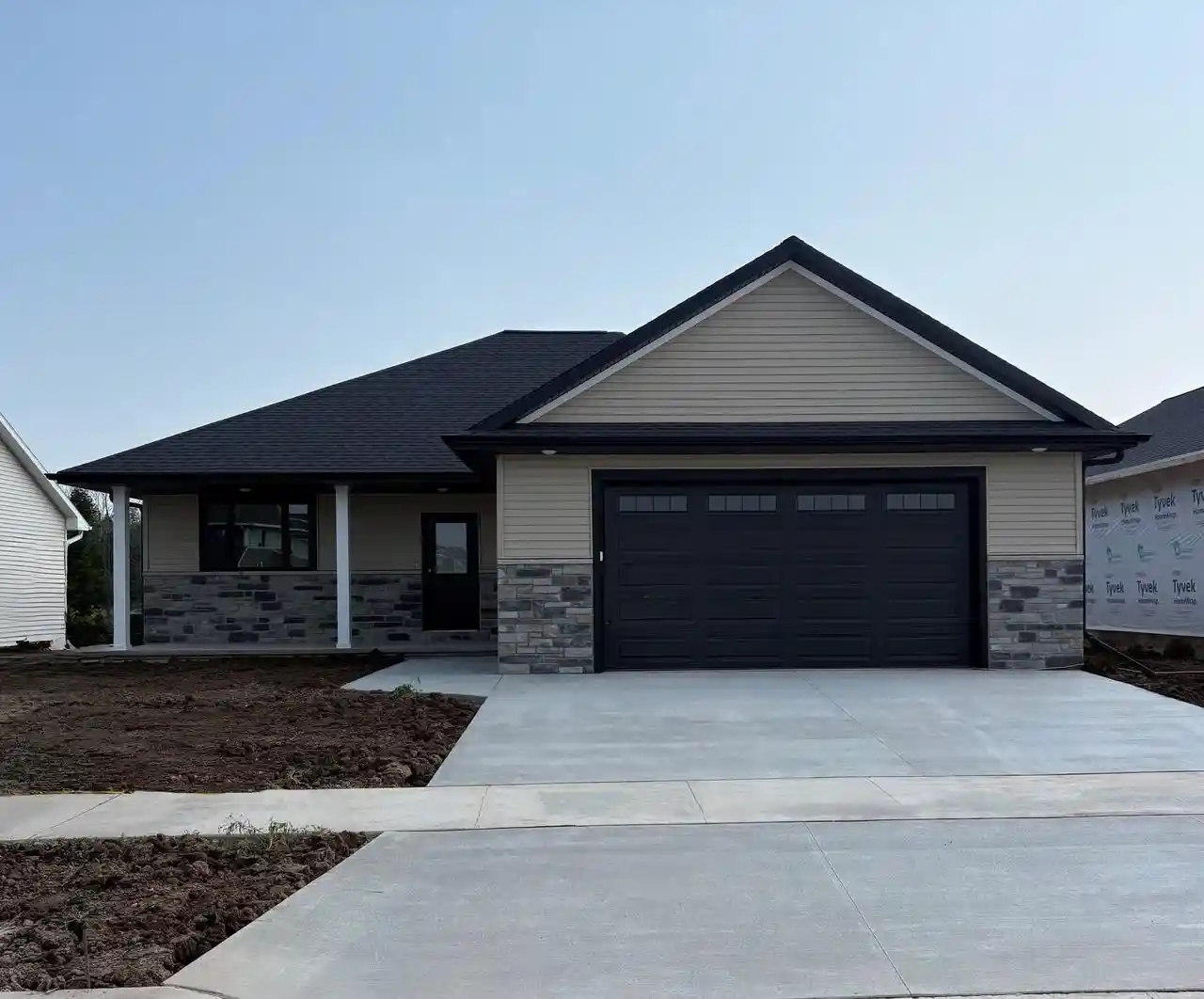Photo 1 of Single family home for sale at 2211 Golden Gate Dr Dr, Appleton, WI 54913 | MLS# 50330133 | Listing updated on 2026-09-14