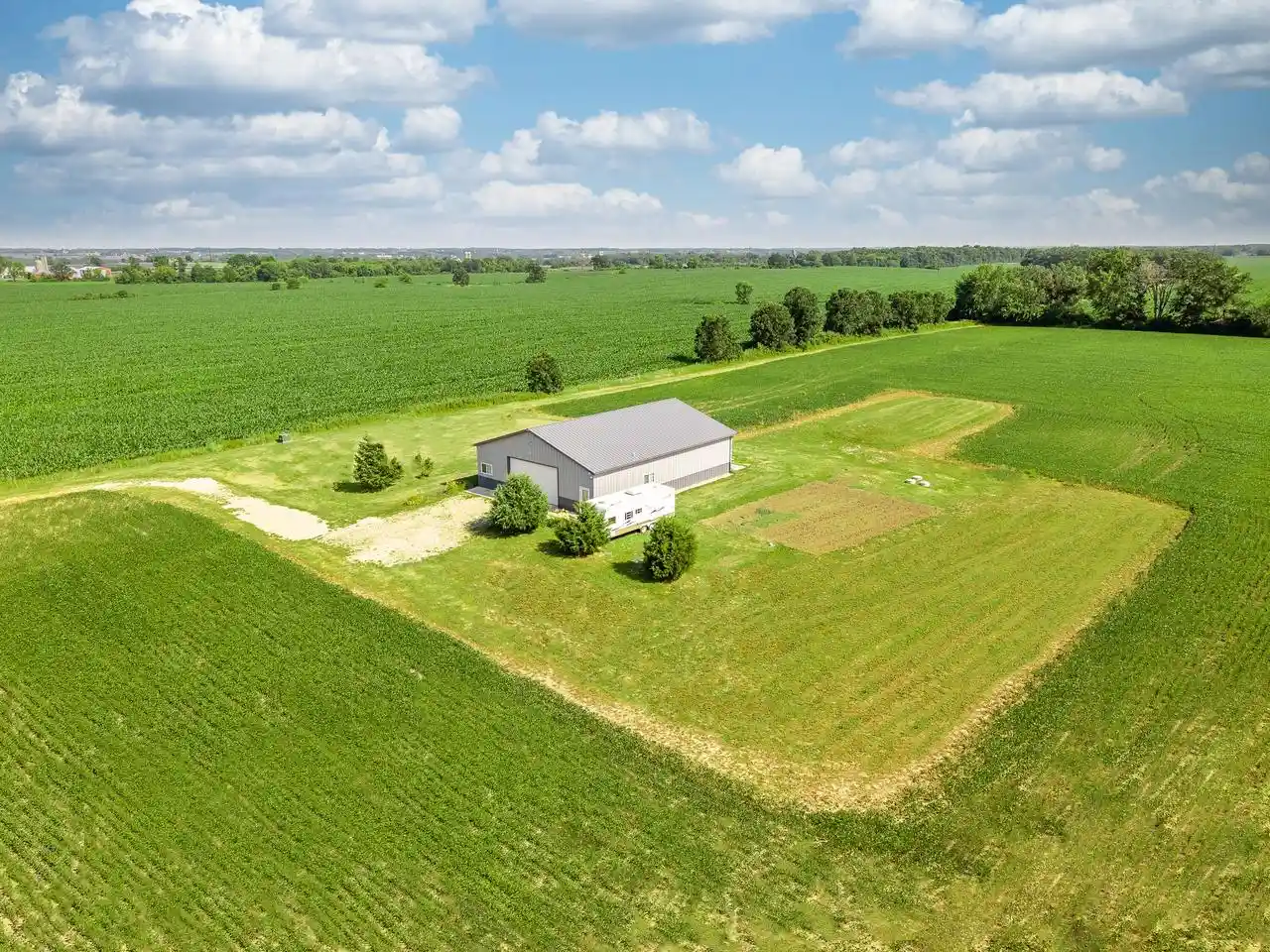 2nd image of 21605 1st Street Street, Kansasville, WI 53139 | MLS# 1974101