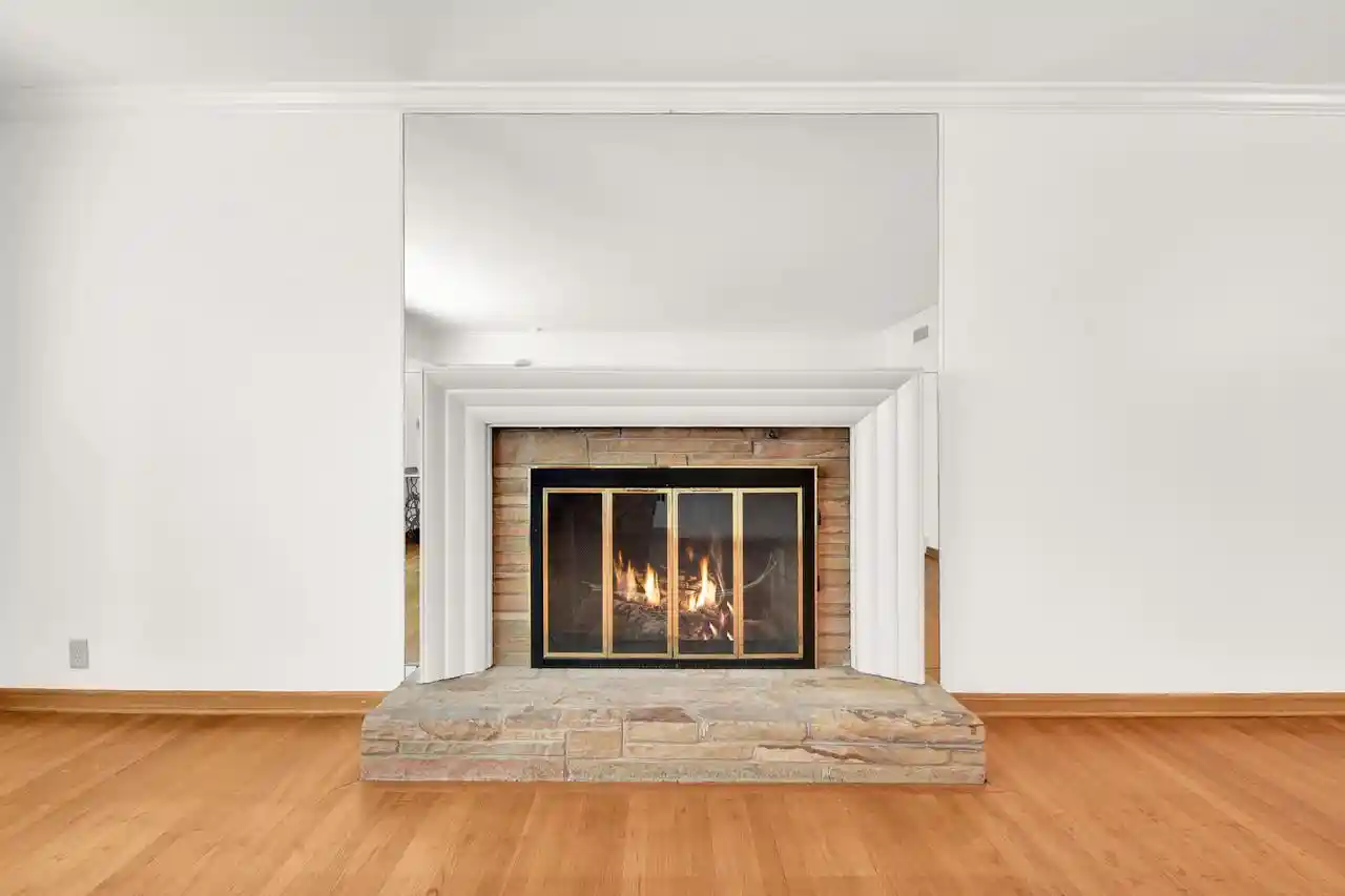 41st image of 7212 Aetna Court Court, Milwaukee, WI 53213 | MLS# 1974094