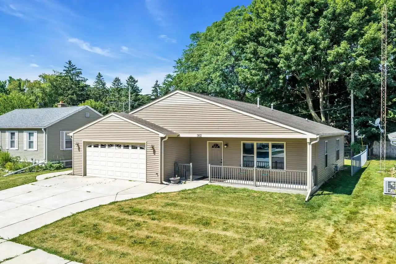 Photo 1 of Single family home for sale at 302 Graham Street Street, Racine, WI 53405 | MLS# 1974102 | Listing updated on 2026-09-09