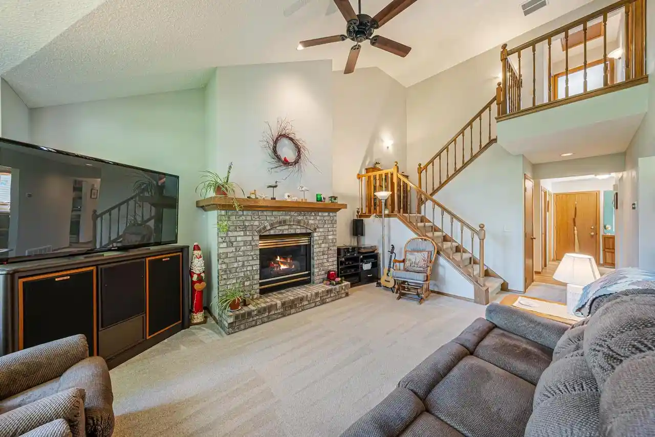 2nd image of 1709 E Midway Road Road #A-5, Appleton, WI 54915 | MLS# 50330143