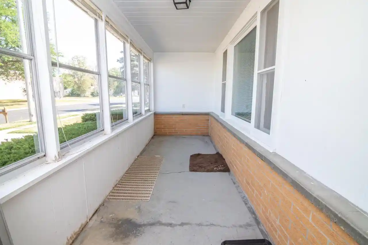 4th image of 1318 S 10Th Street Street, Watertown, WI 53094 | MLS# 1974126