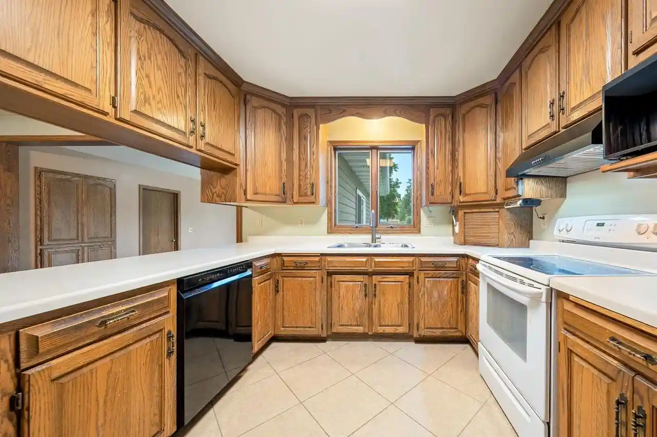 Photo 4 of Single family home for sale at 1814 Briquelet Street Street, Green Bay, WI 54304 | MLS# 50330146 | Listing updated on 2026-10-07