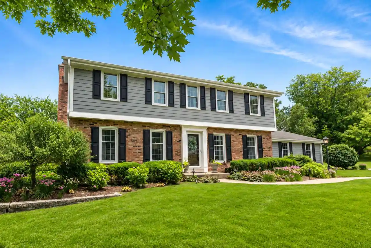 image of 16725 Mary Cliff Court Court, Brookfield, WI 53005 | MLS# 1974153