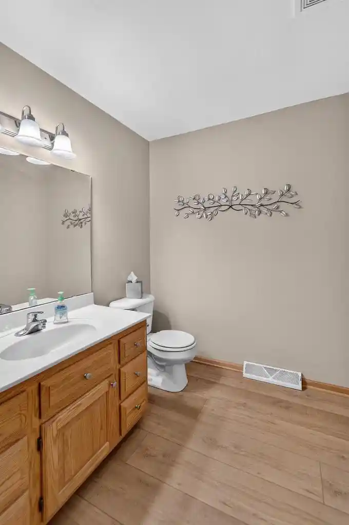 3rd image of 3222 Dorchester Way Way, Madison, WI 53719 | MLS# 2029370