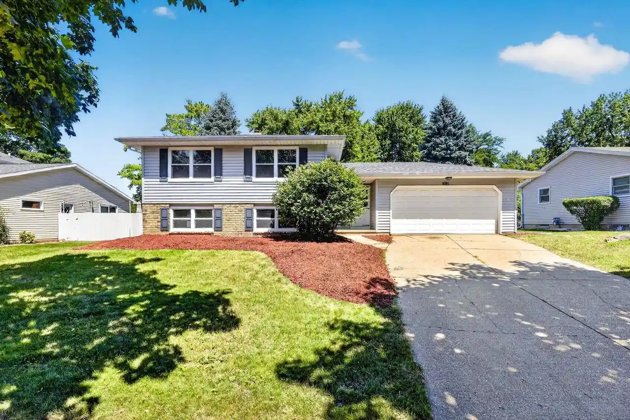 1st image of 5102 Violet Lane Lane, Madison, WI 53714 | MLS# 2029376