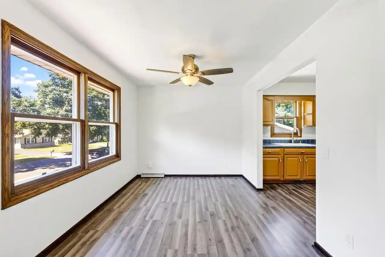 2nd image of 5102 Violet Lane Lane, Madison, WI 53714 | MLS# 2029376