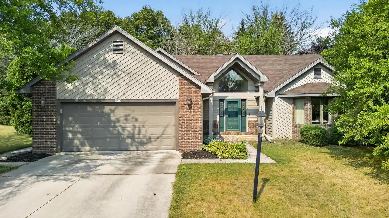 1st image of 4418 Hunters Glen Dr Dr, Sheboygan, WI 53083 | MLS# 1974179