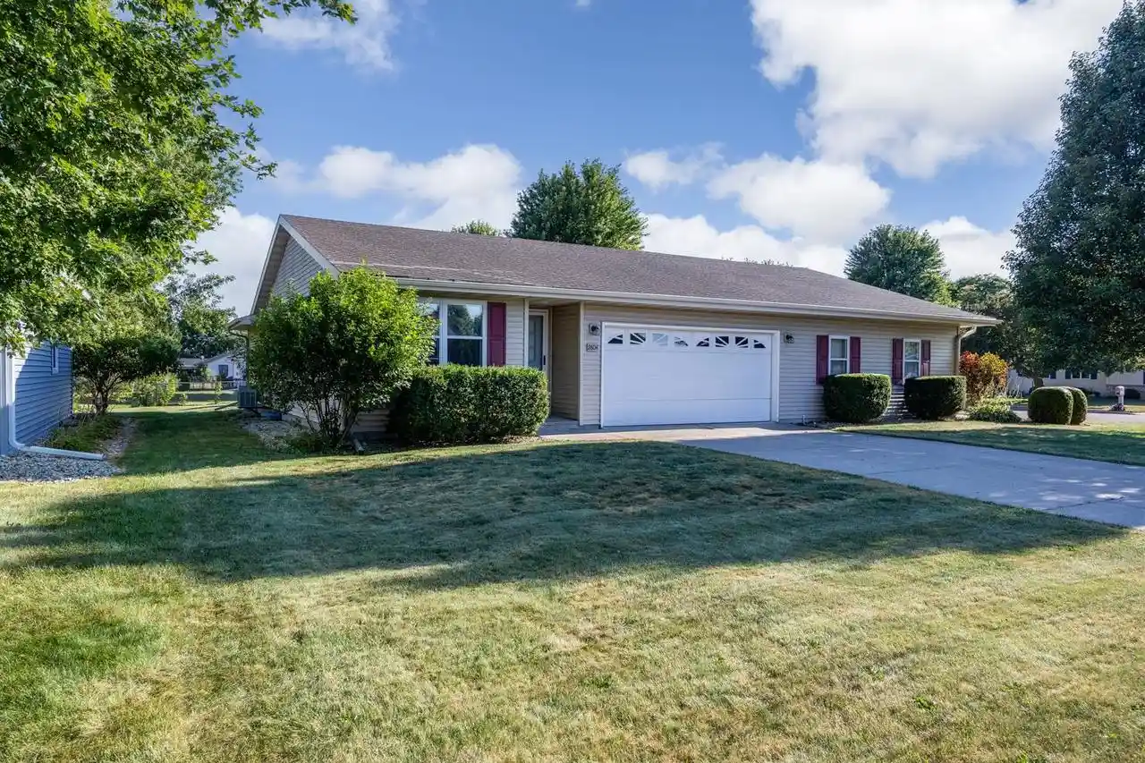 1st image of 2804 Carrousel Lane Lane, Janesville, WI 53545 | MLS# 2029386