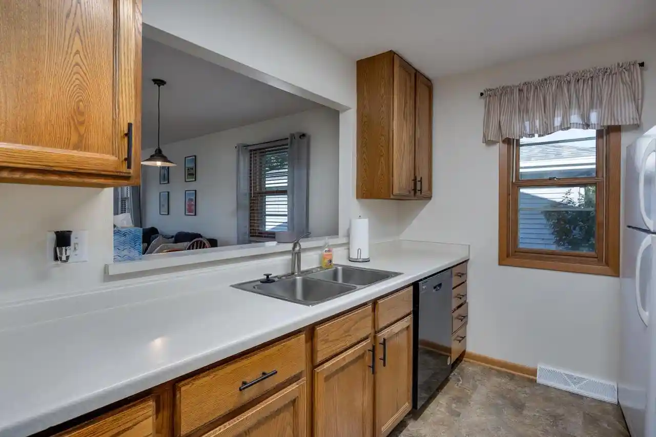3rd image of 2804 Carrousel Lane Lane, Janesville, WI 53545 | MLS# 2029386