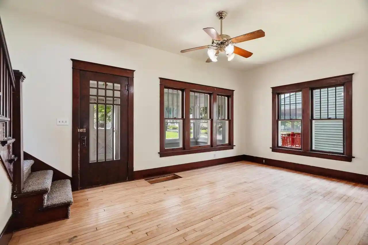 2nd image of 410 S Cedar Avenue Avenue, Marshfield, WI 54449 | MLS# 22603669