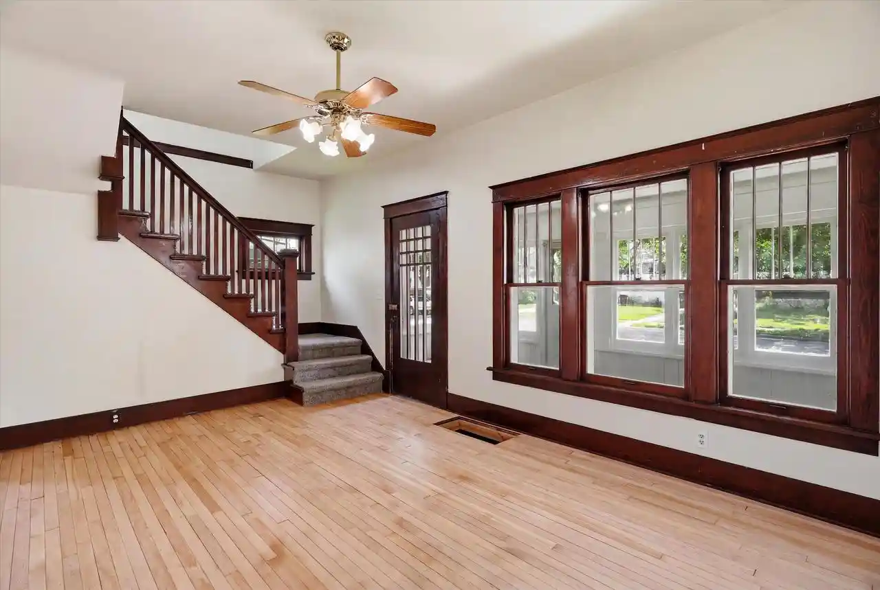3rd image of 410 S Cedar Avenue Avenue, Marshfield, WI 54449 | MLS# 22603669