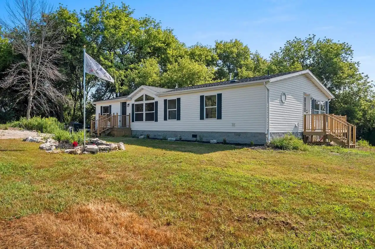 1st image of 6923 County Hwy Q, Manitowoc, WI 54220 | MLS# 1974189