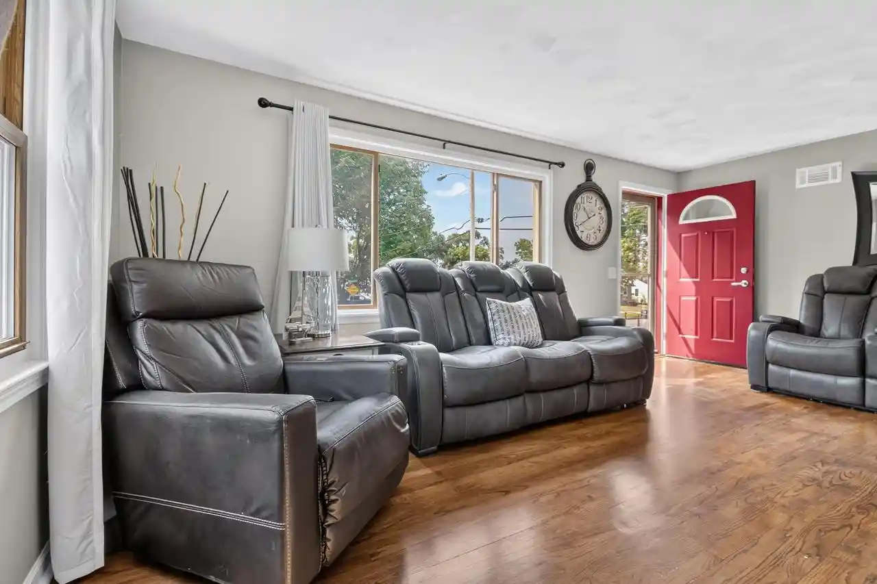 Photo 3 of Single family home for sale at 3918 Rockwell Dr Dr, Madison, WI 53714 | MLS# 2029425 | Listing updated on 2026-08-28