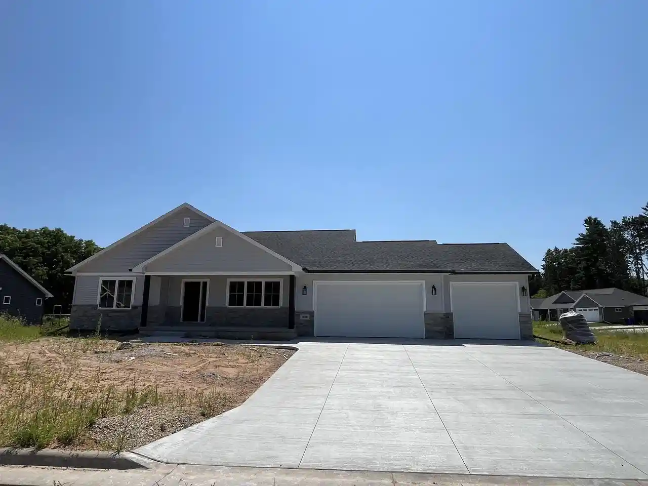 1st image of 1970 Penny Lane Lane, New London, WI 54961 | MLS# 50330199
