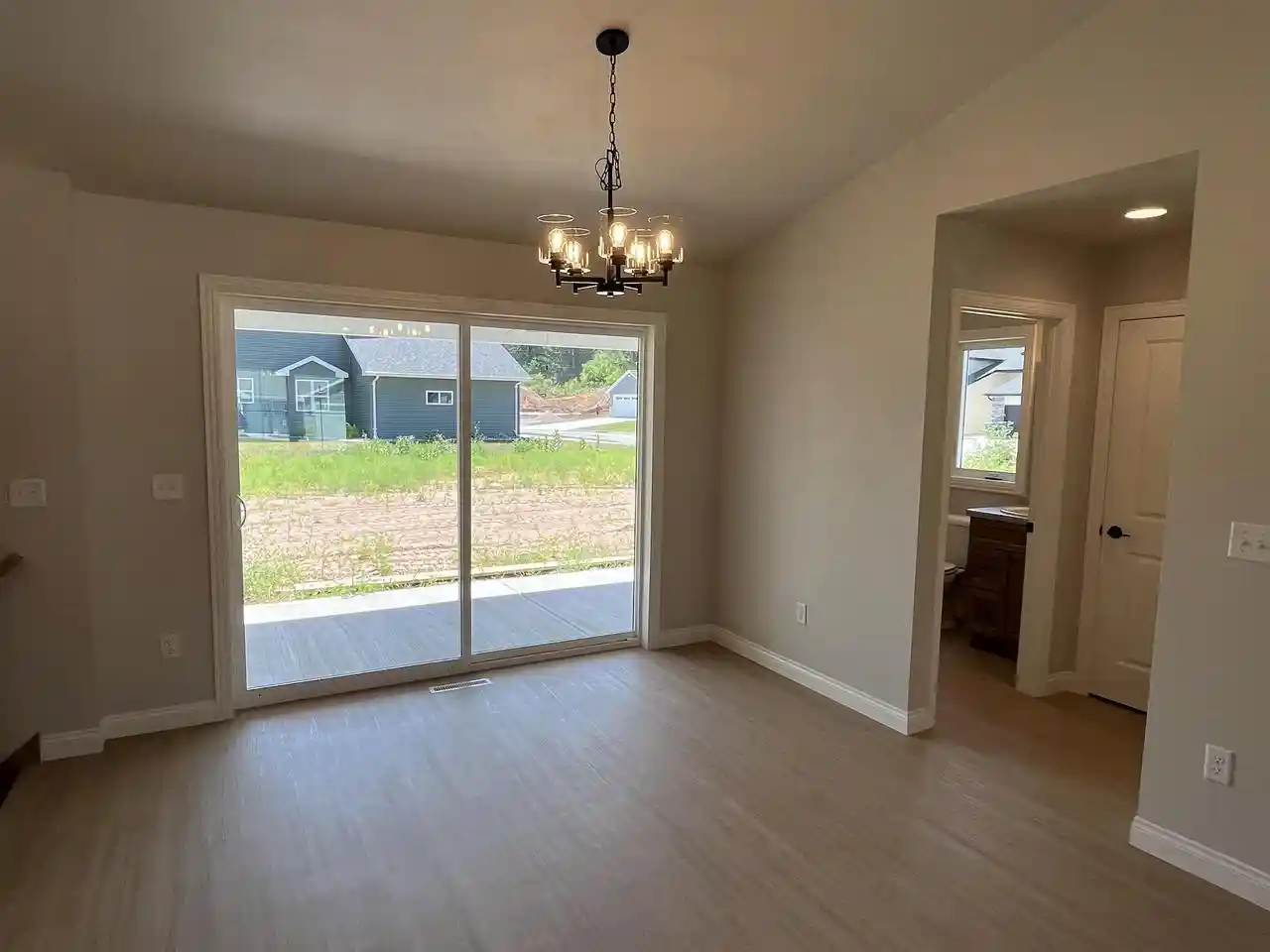 25th image of 1970 Penny Lane Lane, New London, WI 54961 | MLS# 50330199