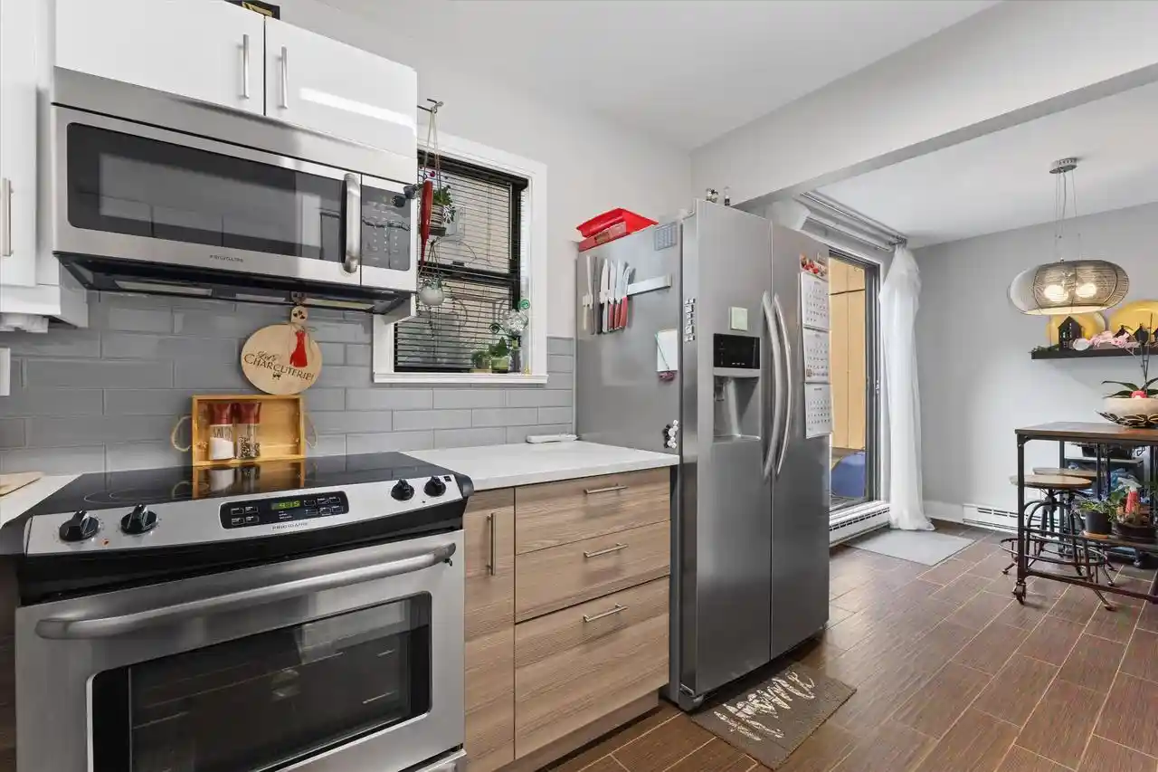 image of 7931 S 68th St St, Franklin, WI 53132