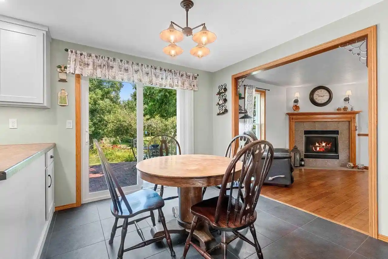 Photo 4 of Single family home for sale at N254 Meadowbreeze Court Court, Appleton, WI 54915 | MLS# 50330202 | Listing updated on 2026-08-06