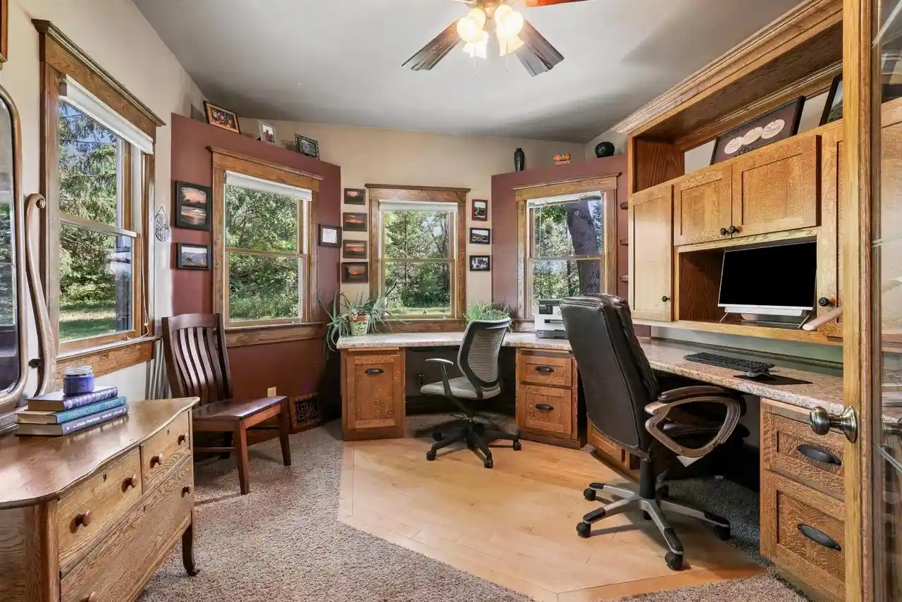4th image of 8122 Morrison Road Road, Greenleaf, WI 54126 | MLS# 50330203