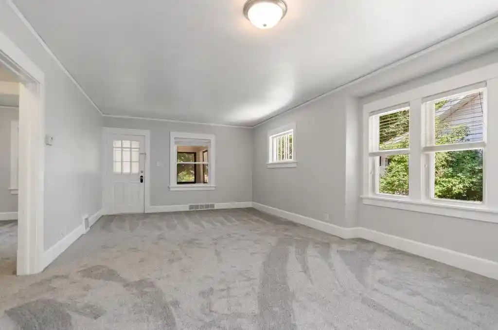 Photo 3 of Single family home for sale at 735 S Baird Street Street, Green Bay, WI 54301 | MLS# 50330204 | Listing updated on 2026-09-08