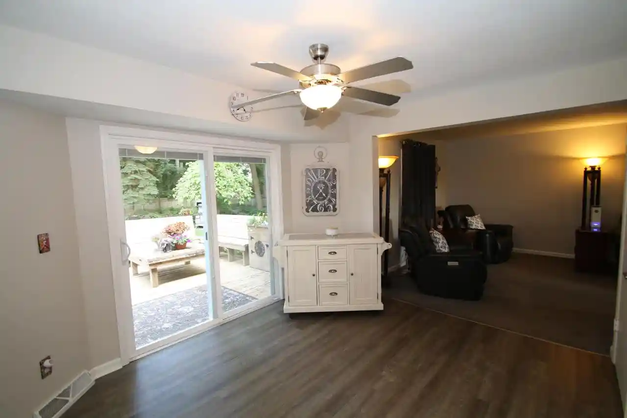 31st image of 1400 S Ridgeway Road Road, New Berlin, WI 53146 | MLS# 1974206
